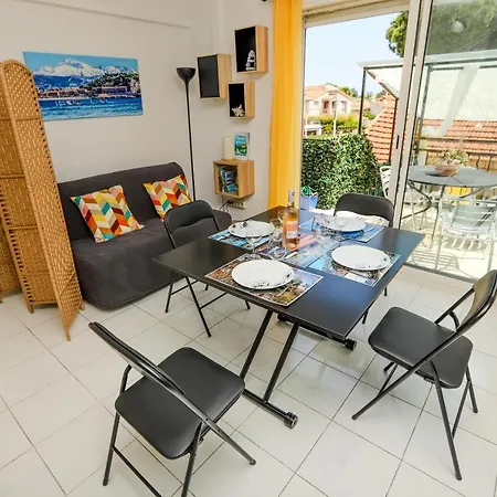 Beau Studio Proche De La Plage Appartement Villeneuve-Loubet